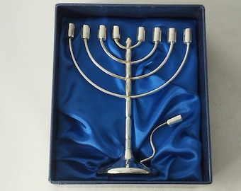 Menorah di Hanukkah vintage in argento 800 da 88 g, piccola, di fattura ebraica.