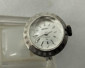 Vintage 1972 Seiko Ring Watch Manual Winding Mechanism Movement