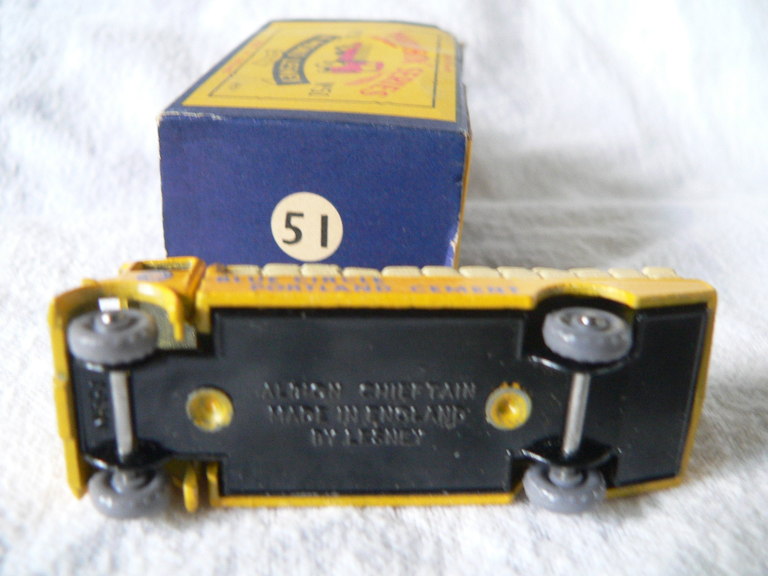 MATCHBOX No.51 Albion Chieftain。 Matchbox Lesney 51 Albion Chieftain Virtually Mint/Boxed (D