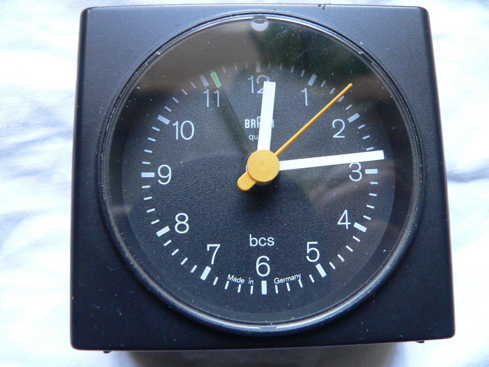 braun travel alarm clock review