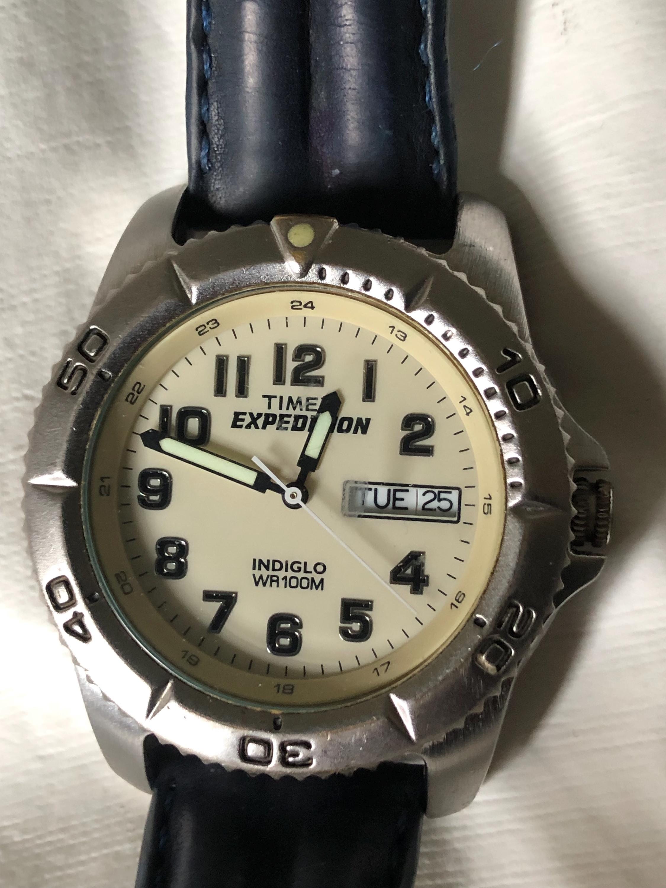 Men's Vintage Mens Timex Expedition 916 Indiglo Quartz Watch
