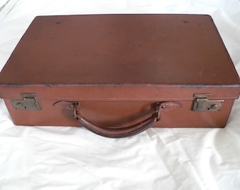 Maleta de cuero vintage Estuche de viaje Bolso de mano de cuero viejo Mini maletín pequeño