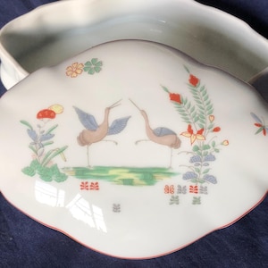 Limoges Chantilly Porcelaine Kakiemon Trinket Sugar Box And  Cover France Lemoges
