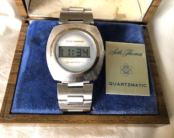Vintage c1970 QuartzMatic Seth Thomas LCD Digital Watch Rare In Box