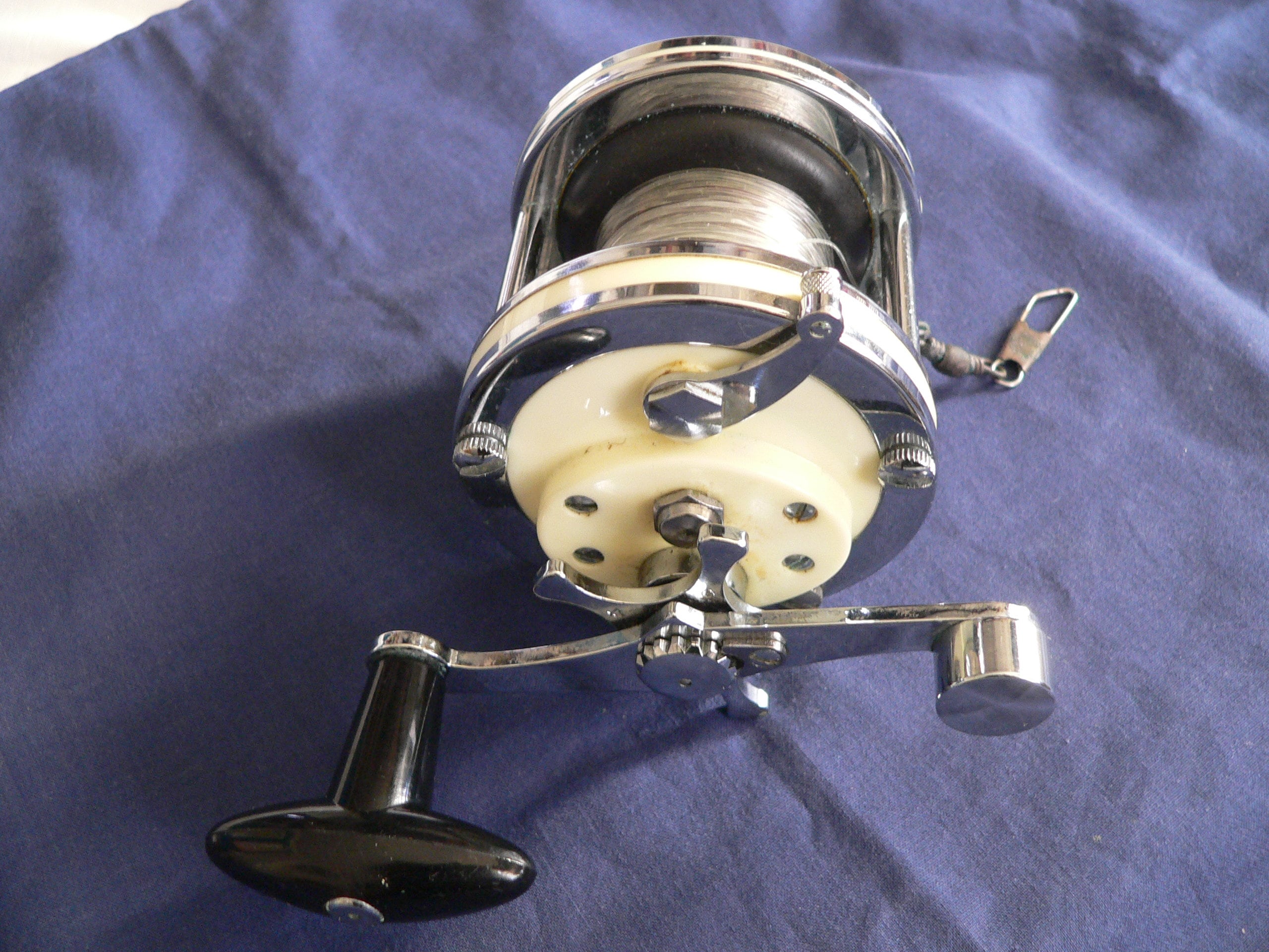 Vintage Alcedo Micron Ultralight Spinning Reel W/box & Papers Made in Italy  -  Sweden