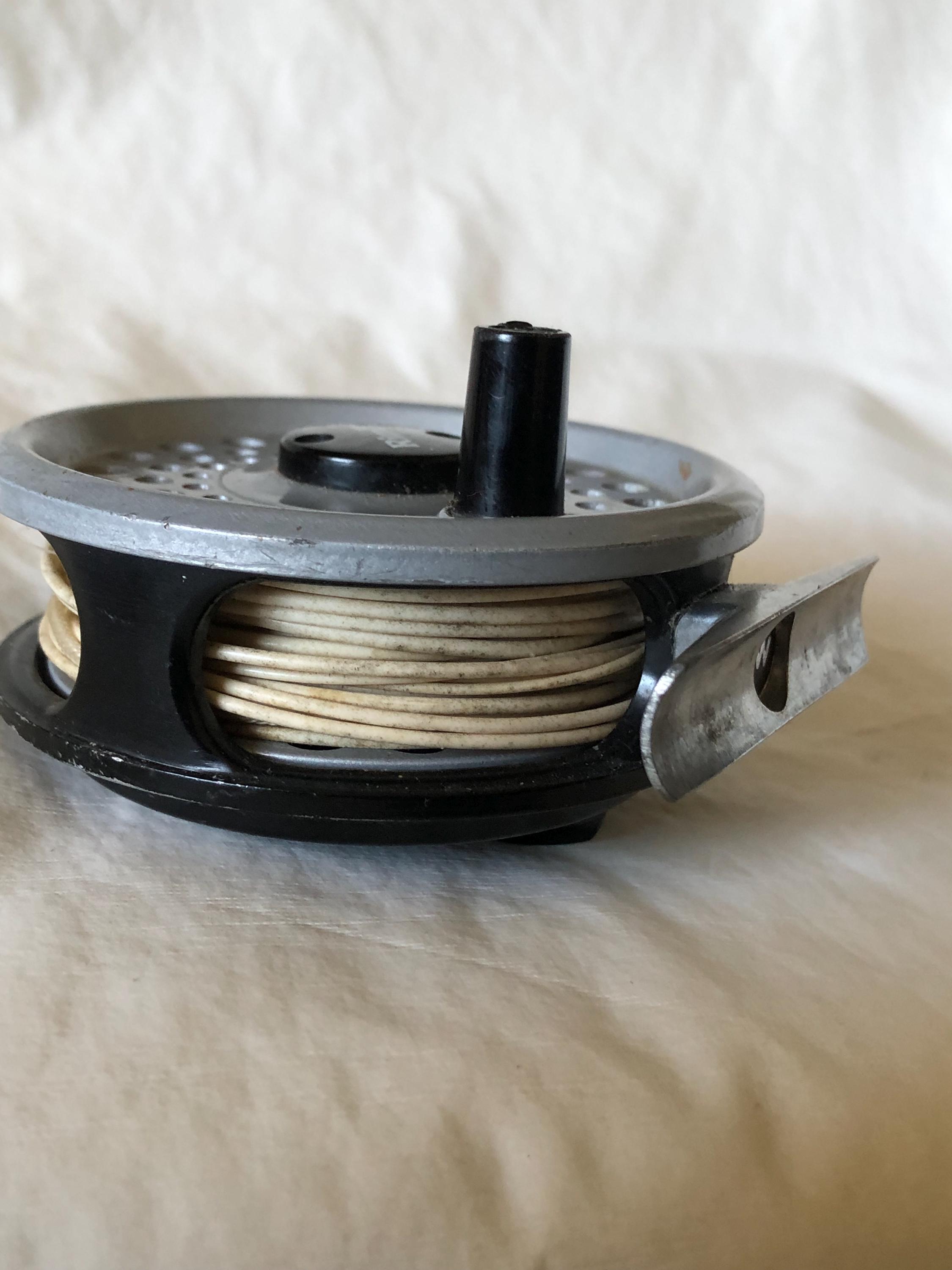 MOULINET DE PECHE A La Mouche Rimfly Leeda Concept 395 + 1 Bobine Et La Notice EUR 39,00 - FR MOULINET DE PECHE A La Mouche Rimfly Leeda Concept 395 + 1 Bobine Et La Notice EUR 39,00 - FR