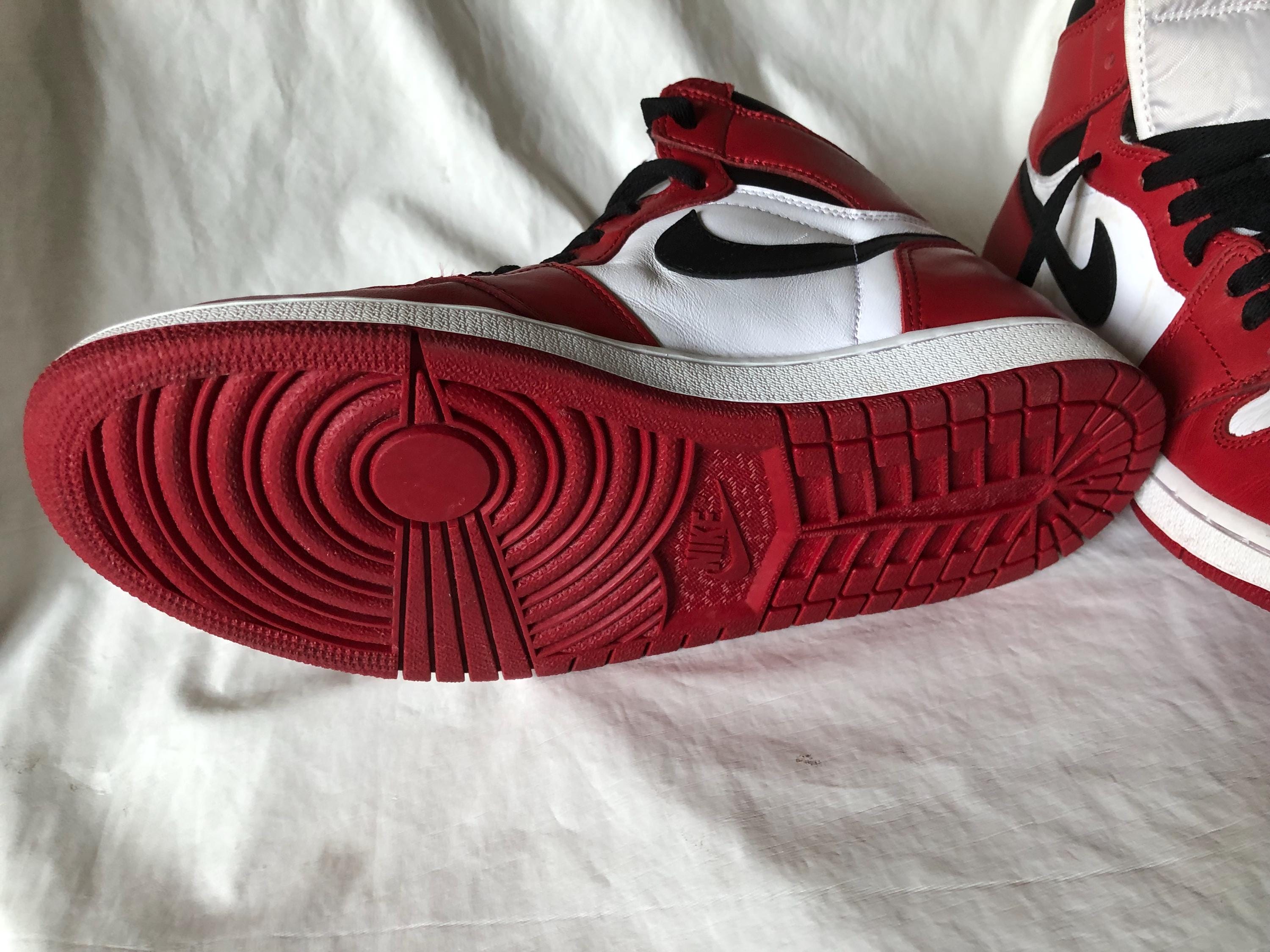 Nike Air Jordan 1 Retro High OG Chicago, Men