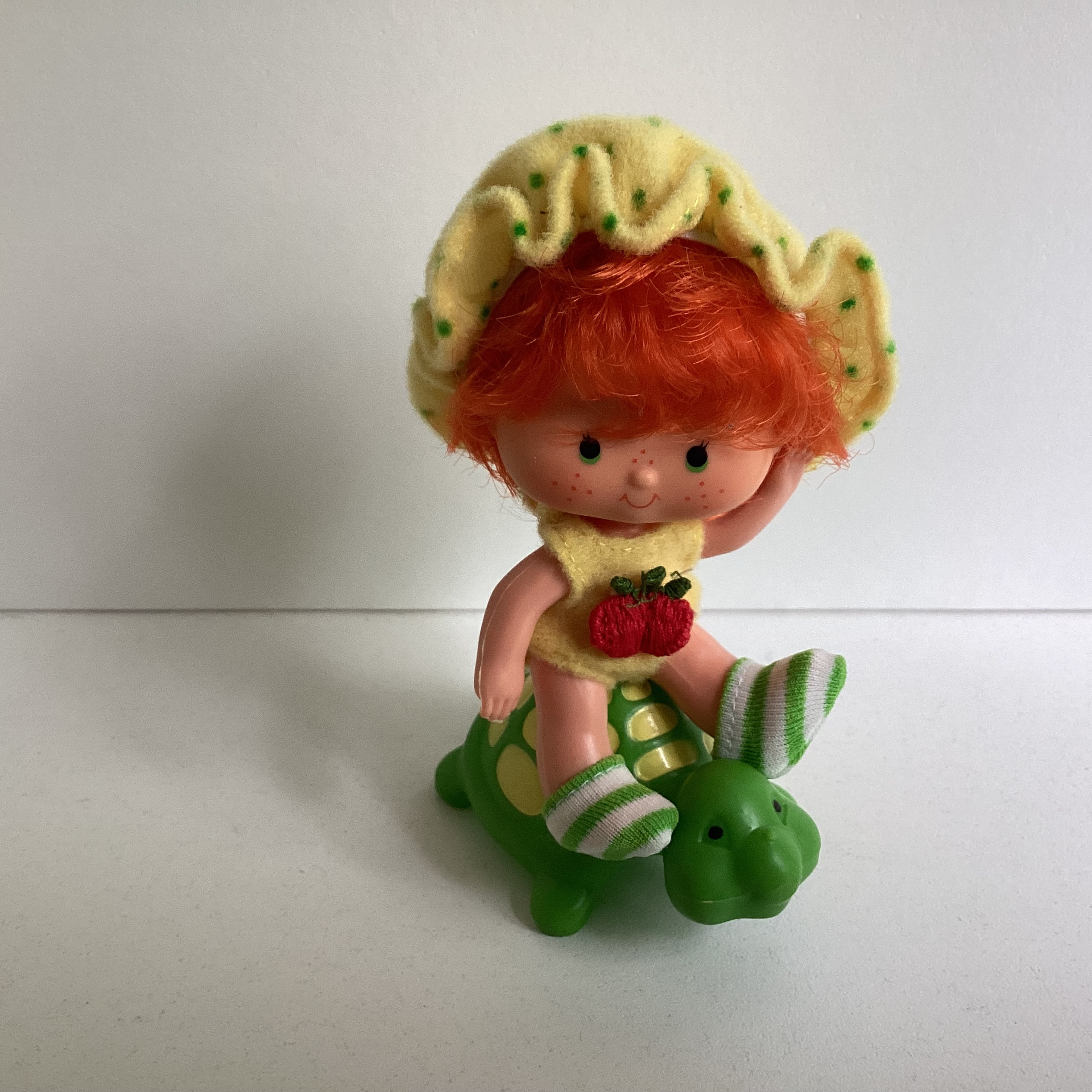APPLE DUMPLIN' With Teatime Turtle Vintage Strawberry Shortcake