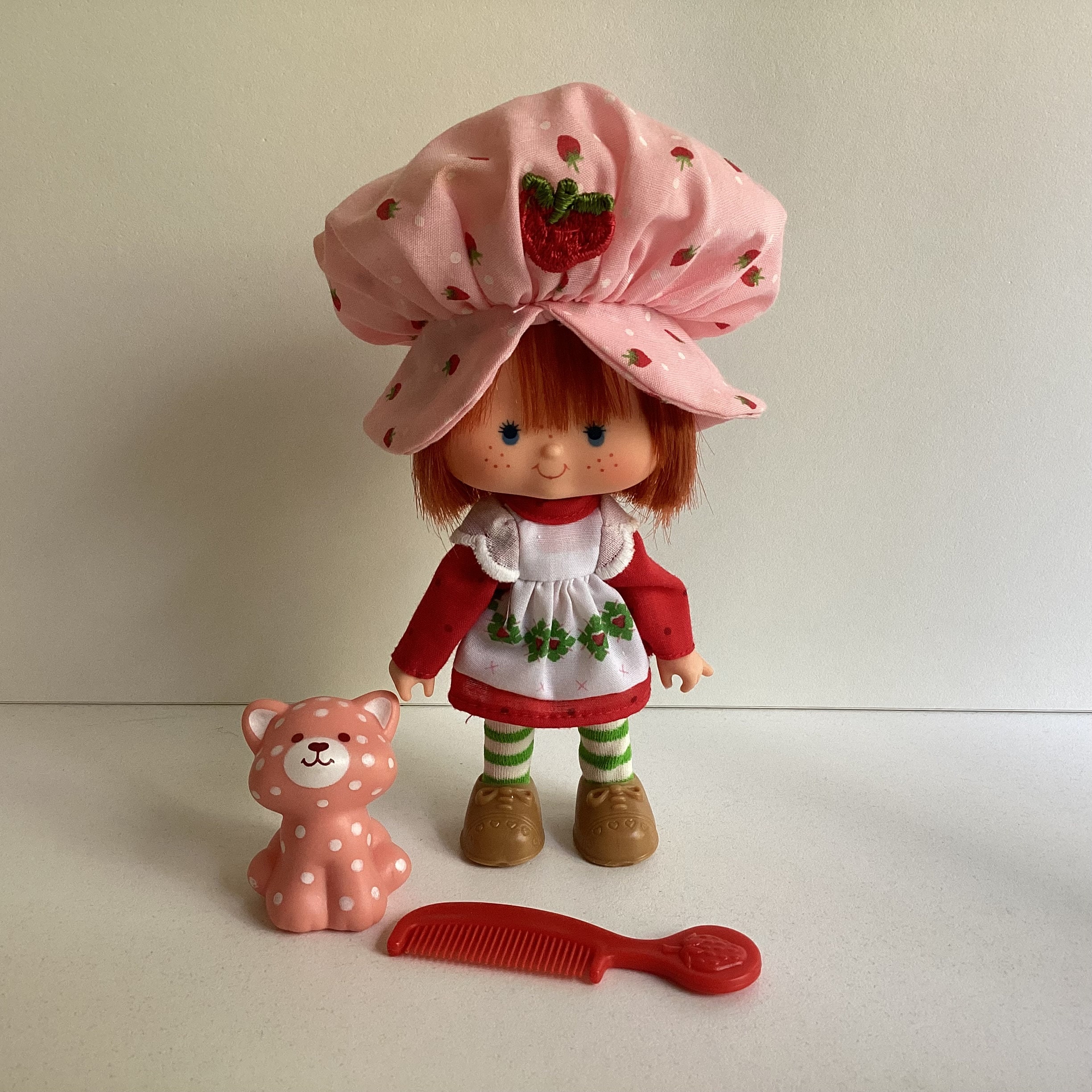 Original Vintage STRAWBERRY SHORTCAKE Doll with Pet Comb Etsy