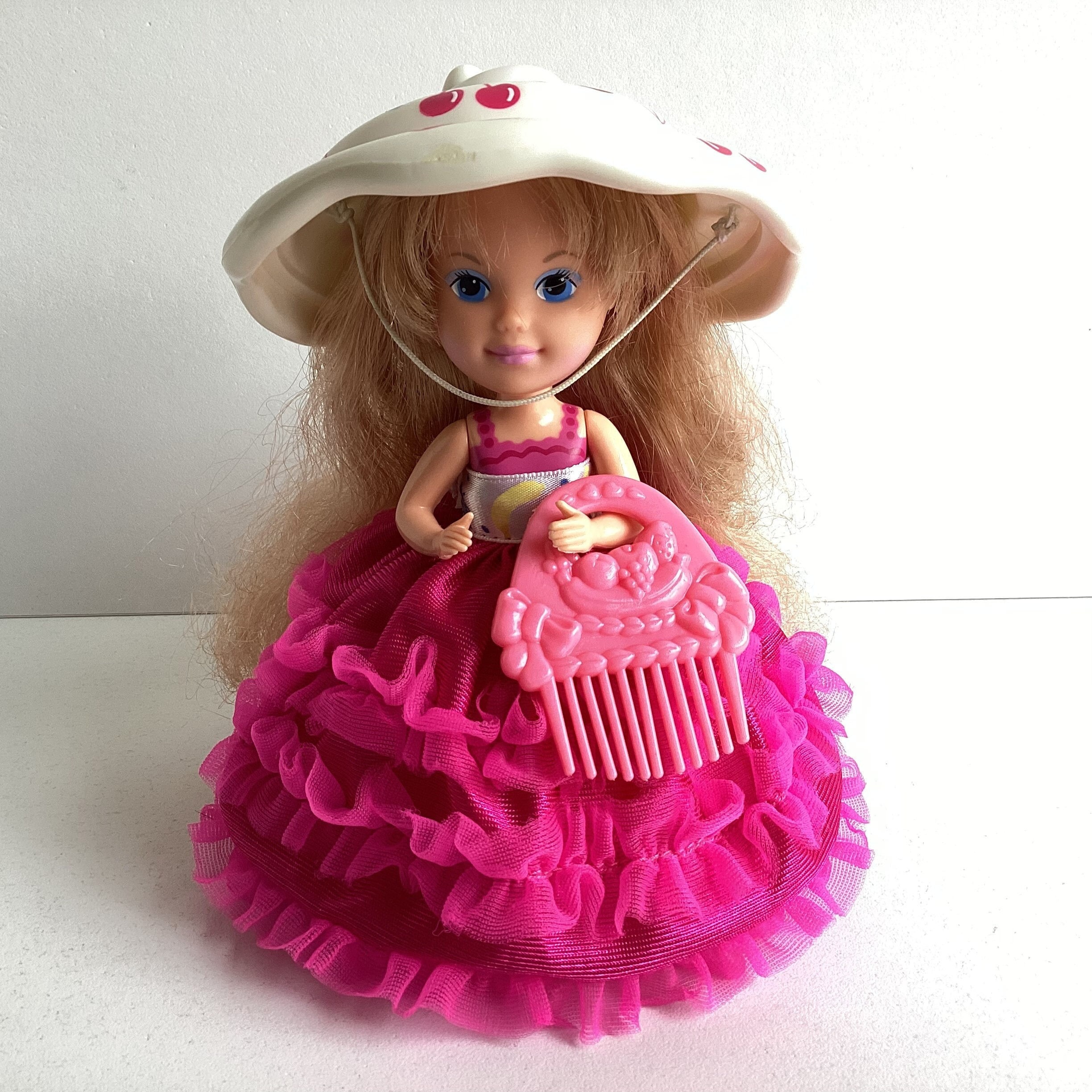 1990s Tonka CUPCAKES Cutie Fruiti CHERRY CHIP Doll - Etsy 日本