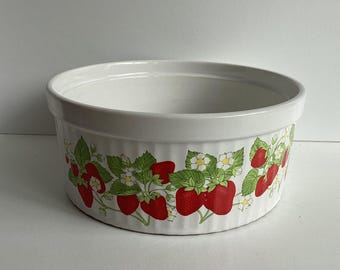 Plat à soufflé Action en grès à motif fraises vintage