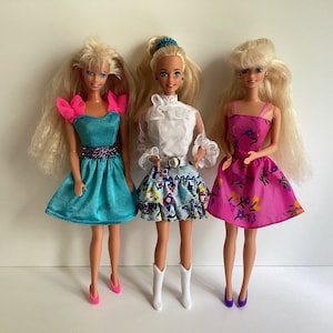 Lot of 90s Mattel BARBIE Fashion Dolls