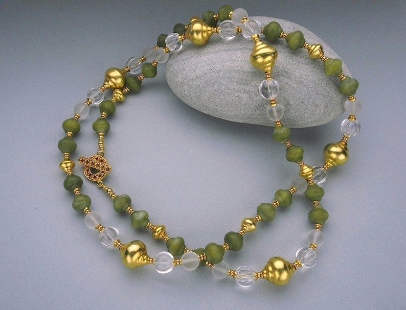Luxuriant long layering/wrap-around necklace in antique Burmese/Thai serpentine, frosted and carved rock crystal quartz & 22k-24k vermeil image 3