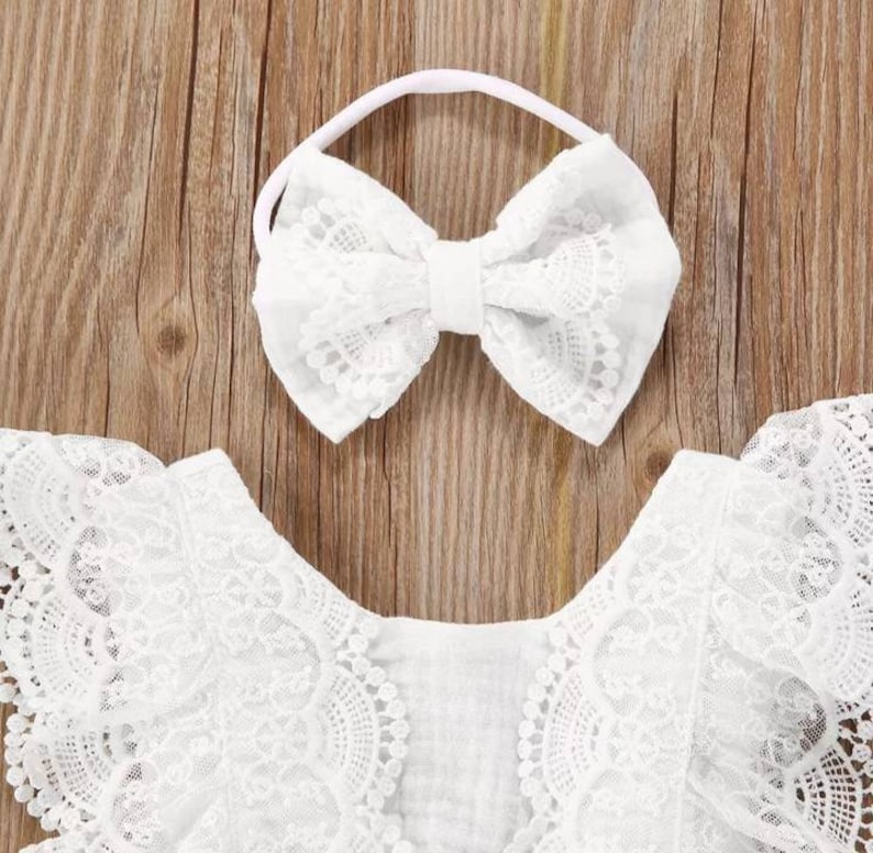 White Lace Romper Baby Girl Blush Sitter Photoshoot Outfit First Birthday Smash Cake Lace Bodysuit Flamingo Boho Chic Spring Peach Cotton