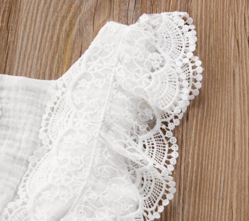 White Lace Romper Baby Girl Blush Sitter Photoshoot Outfit First Birthday Smash Cake Lace Bodysuit Flamingo Boho Chic Spring Peach Cotton