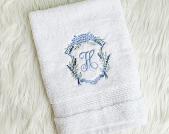 Embroidered bath hand towel, Floral Crest