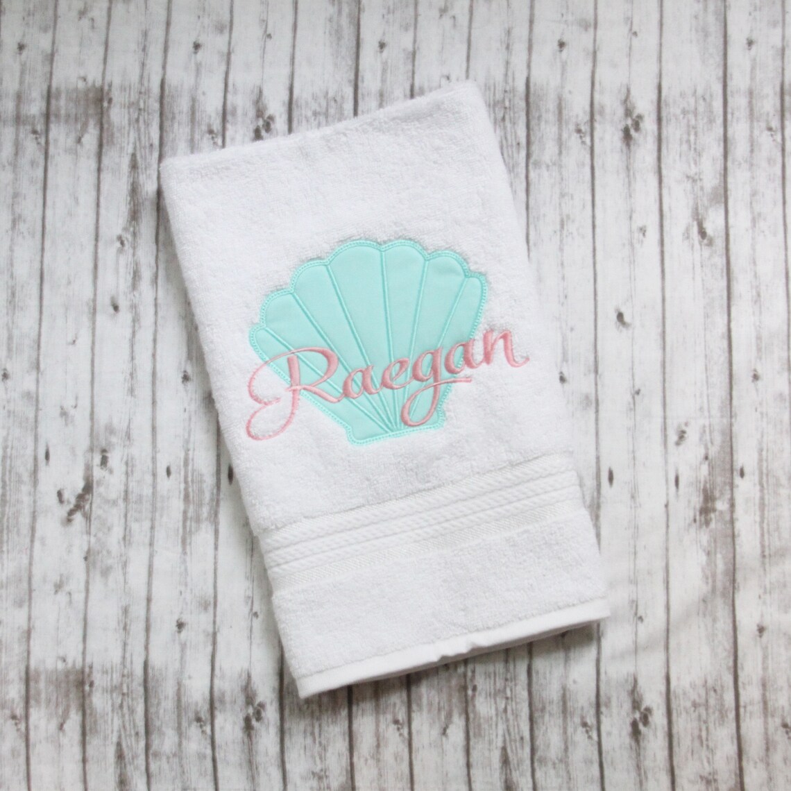 Embroidered Seashell Bath Hand Towel Monogrammed Shell Hand Etsy
