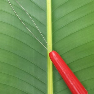 Kukui Nut Threader Tool