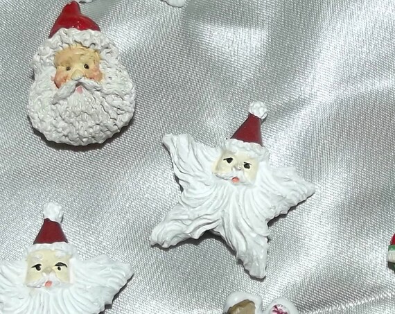 Puppy Bows ~ vintage resin Christmas button covers 6 santa claus gingerbread house snowman red/white