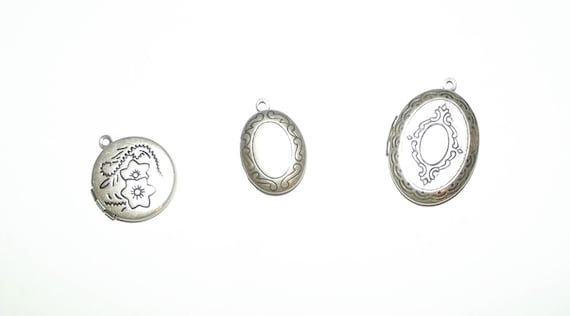 Craft supplies ~ 3 silver oval round locket charms necklace pendant flower lace ~ US seller