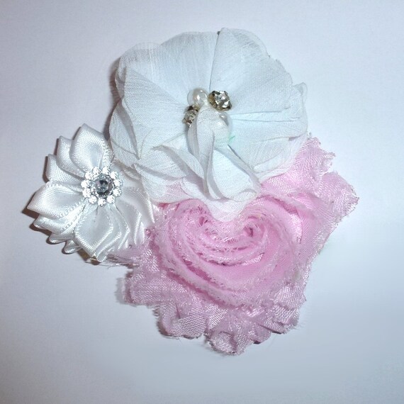 Pink white rhinestone pearl dog collar accessory flower slide  (fb145d)