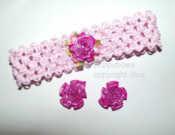 Carnation necklace dog collar and matching dog bows- handcrafted puppy bows