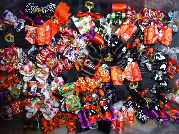 Halloween SALE 85 dog show bows FREE SHIP latex bands