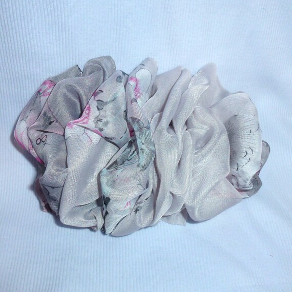 Becky Bows ~ Barrette ribbon Hand crafted over sized BIG hair bow Women or Girls smokey cream gray