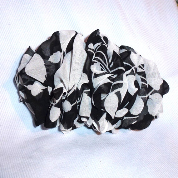 Becky Bows ~ Oversized hair bows for women Beautiful adult bow for ladies white black floral