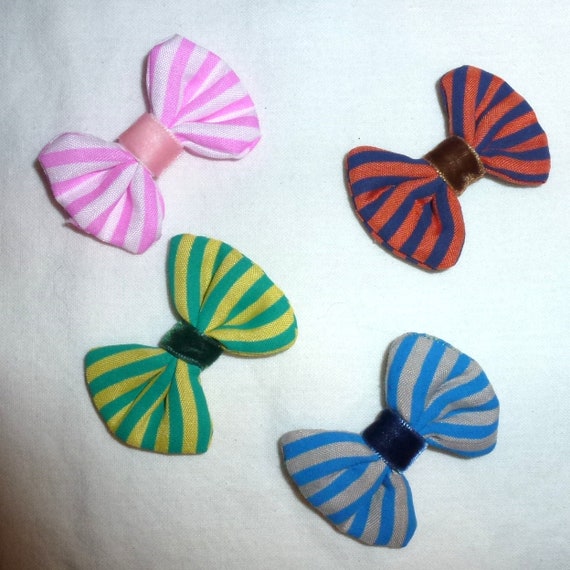 Puppy Bows ~LAST 5 bows only 5.00! puffy stripe dog bow   (fb123)