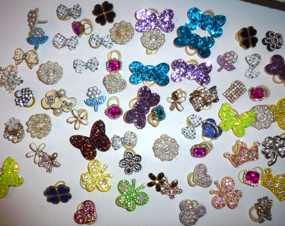 Puppy Bows ~  75 assorted rhinestone, glitter, pearl topped dog grooming items with latex bands