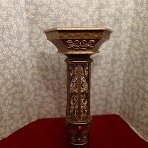 Vintage Syroco vägglampa, utsmyckad guldförgylld Hollywood Regency-stil