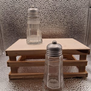 Vintage 1930s Art Deco Salt and Pepper Shakers | Etched Floral & Geometric Paneled Crystal Glass | Metal Screw Caps with Bail Knobs