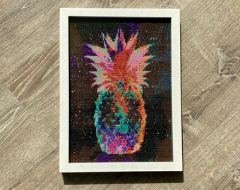 finished diamond painting, Hawaiian wall hanging, gifts for mom, Hawaii wall décor, art framed, completed diamond art, pineapple artwork