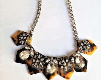 Loft Necklace - Etsy