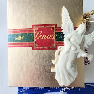 Vintage Lenox Angel Ornament: Delicate Christmas Decoration