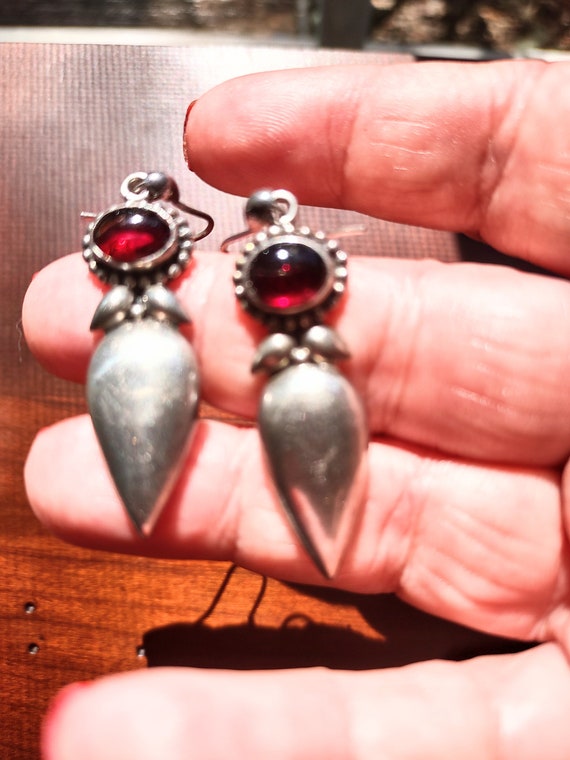 Vintage Sterling Garnet Earrings / Garnet Earrings