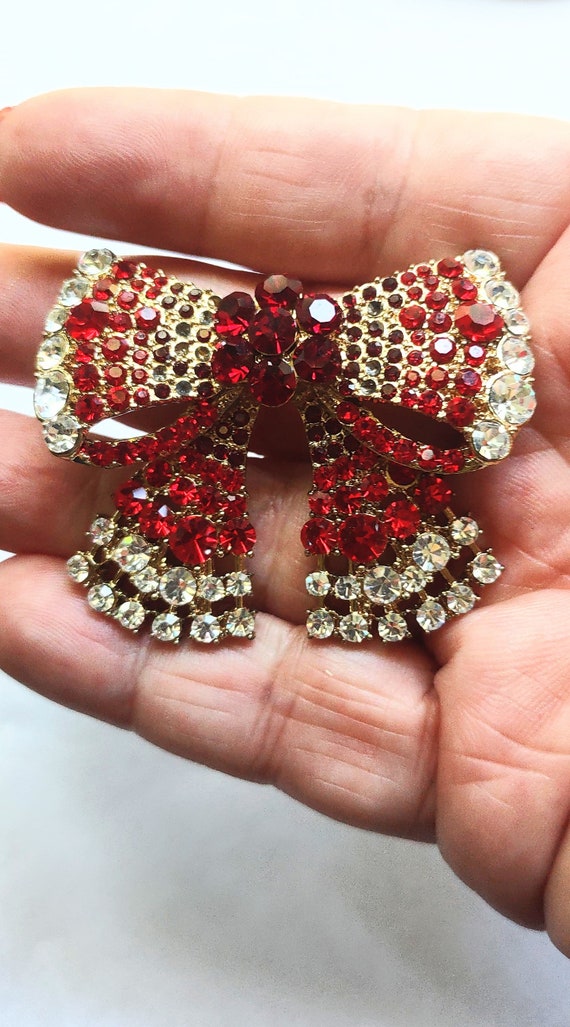 Chanel b17c pin brooch - Gem