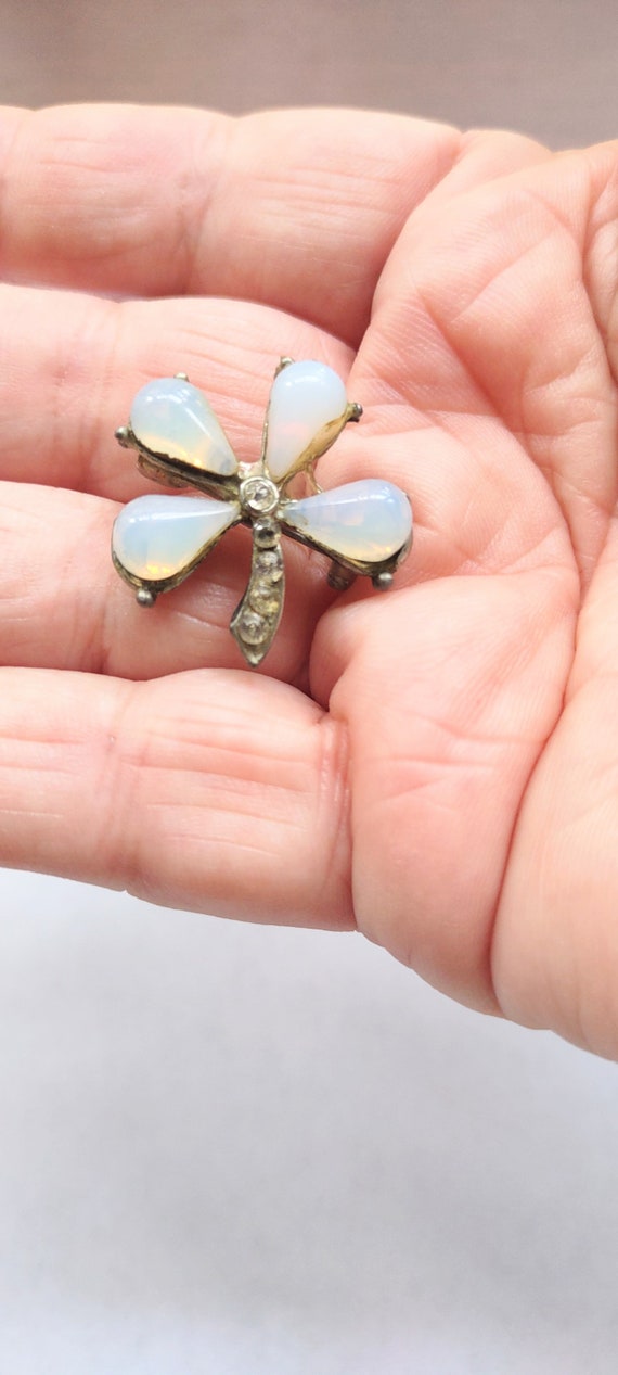 Opal Brooch / Pin / Opal Jewelry/ Clover Brooch / 