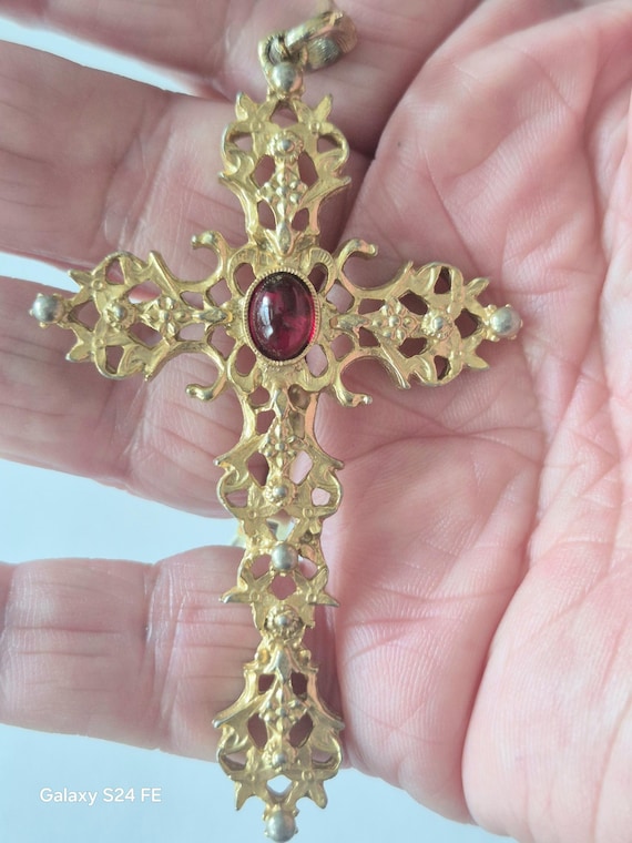 Cross / Avon Cross / Gold Cross / Avon Cross Necklace / Avon Necklace/ Avon Pendant / Cross Pendant / Designer Cross / Avon Jewelry/ Design