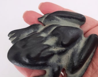 Cast Iron Frog/ Black Frog / Small Cast Iron Frog/ Cast Iron Figures/ Paper Weights / Frog Decor / Frog Items / Cast Iron