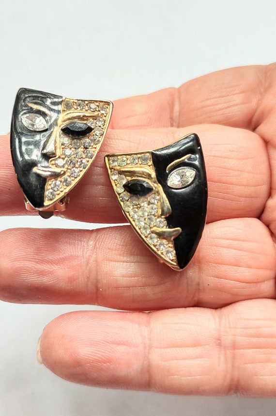 Beijing Opera Mask Crystal Pendant Dangle Earrings