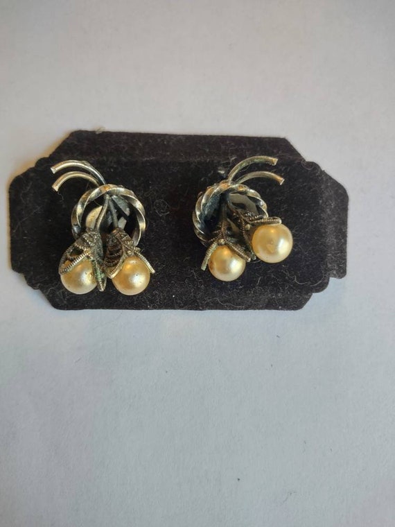 Marcasite Earrings/ Pearl Clip Earrings/ Pearl Ea… - image 1