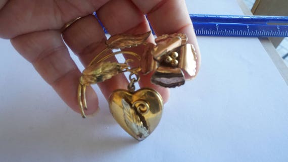 Vintage Gold Locket Brooch / Pin / Locket Jewelry… - image 3