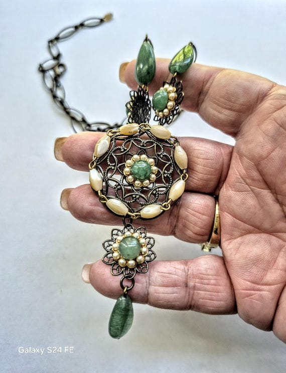 Antique Jade Necklace / Seed Pearl Necklace /Filigree Necklace / Unique Necklace/ Jade Necklace / Seed Pearl Jewelry/ Antique Jewelry/ Jade