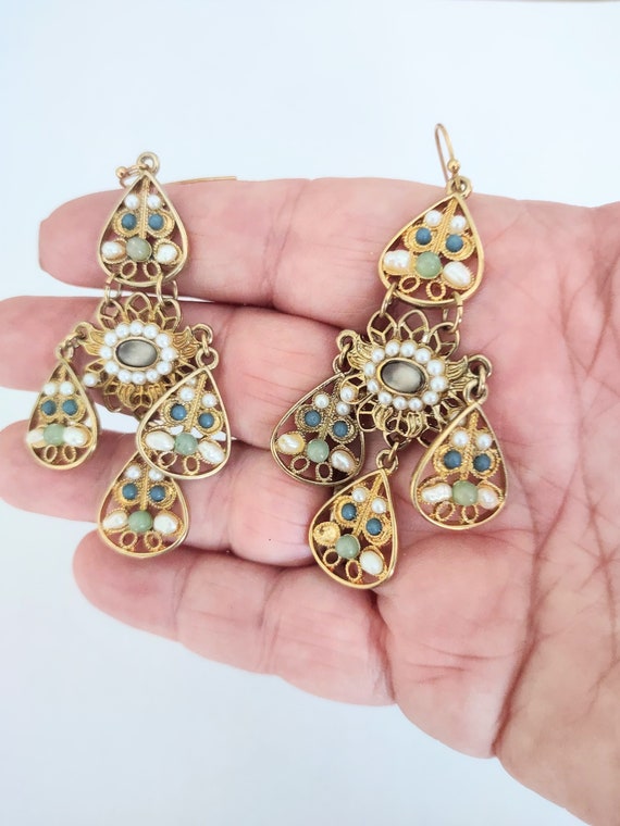 Avon store jewelry earrings