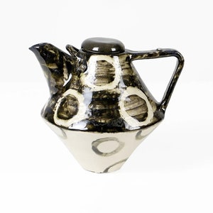 Vintage Danish Studio Ceramic Pitcher – 1970s Handcrafted Pottery – Unique Shape – Scandinavian Design Object