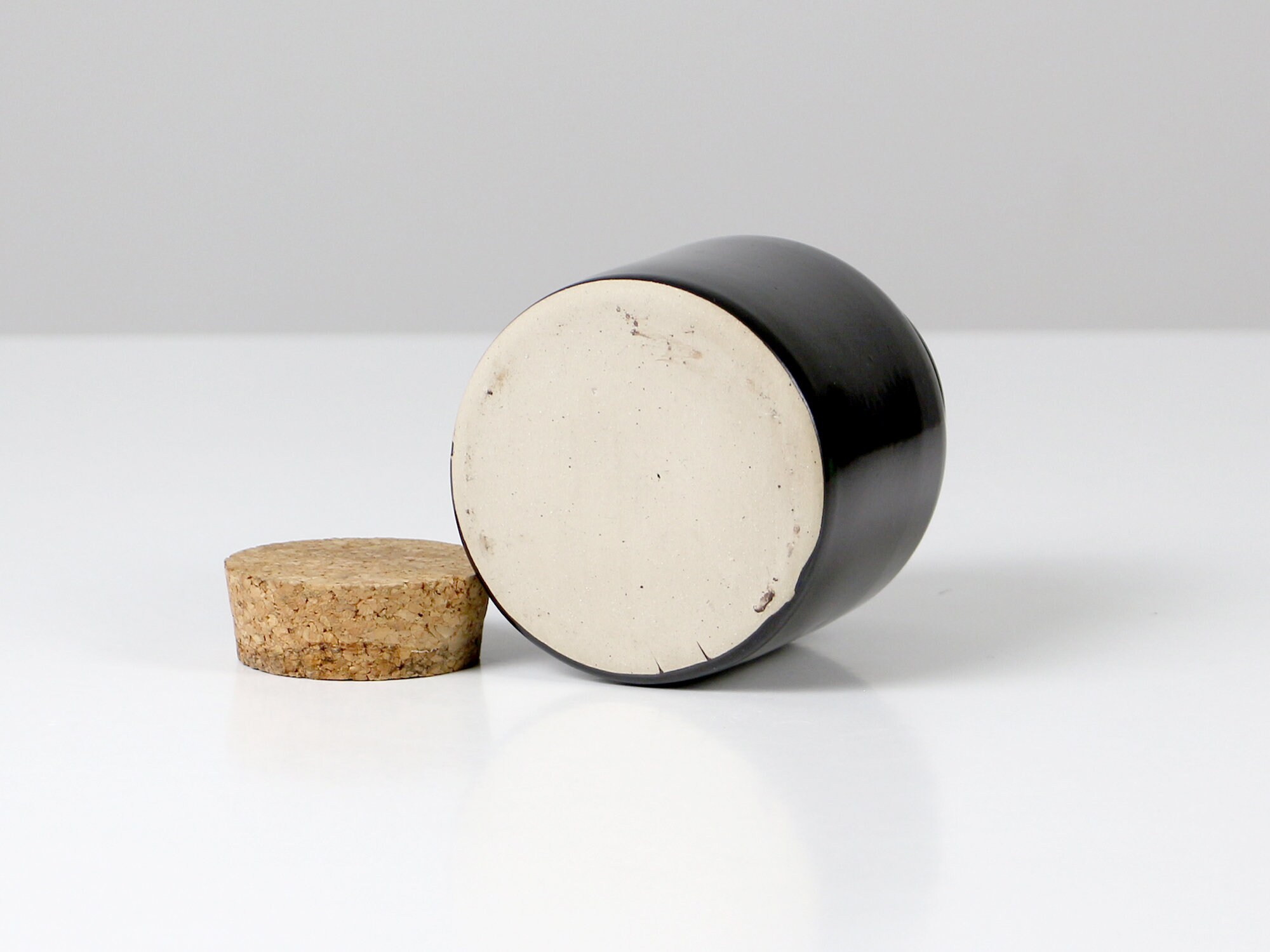 ヴィンテージ ストーンウェア 保存瓶 – 1970年代 ダークブラウン