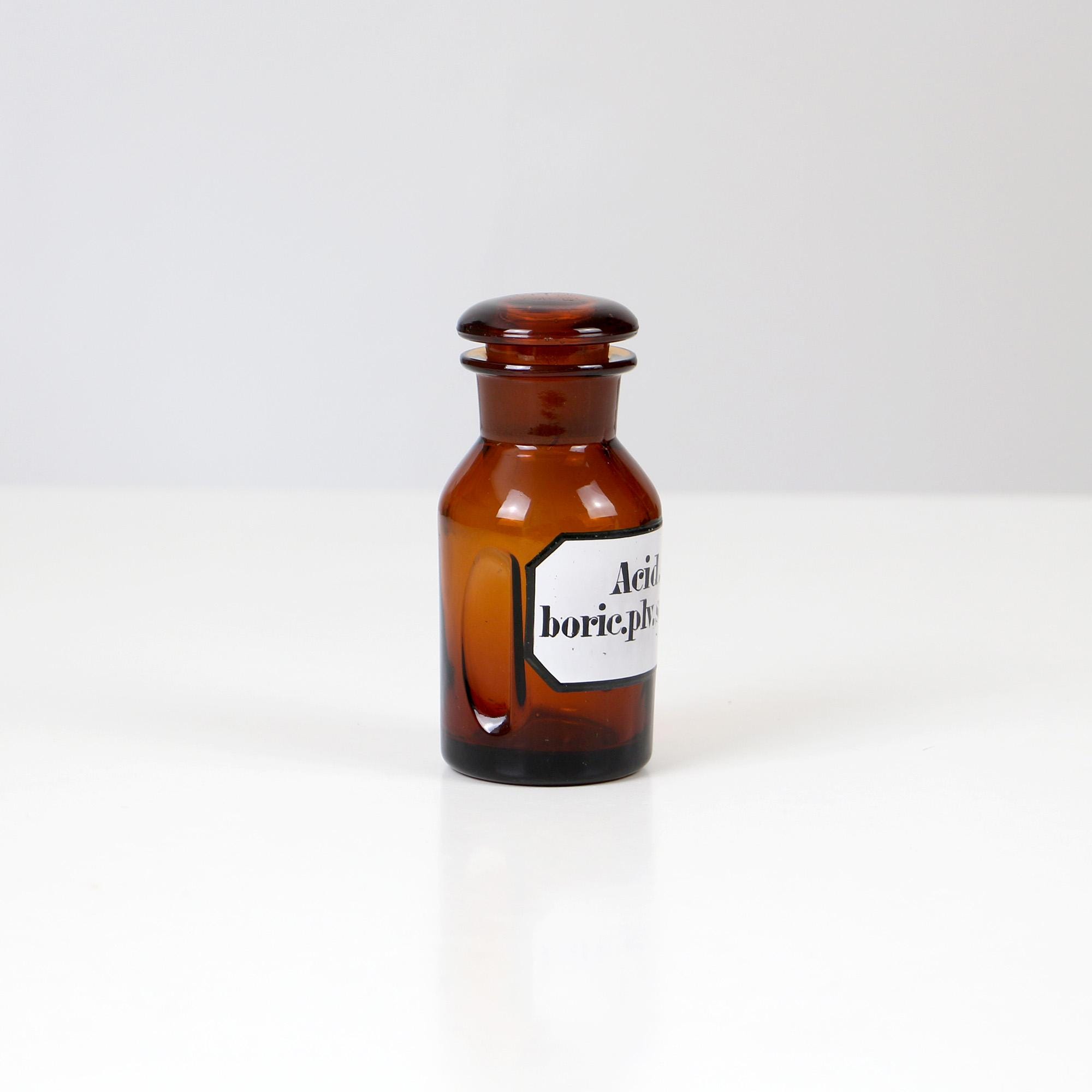 ヴィンテージブラウンガラス薬瓶 1930年代～1950年代 – 長方形ラベル