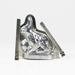 Antique Easter Bunny Chocolate Mold: Early 20th Century Collectible Decor